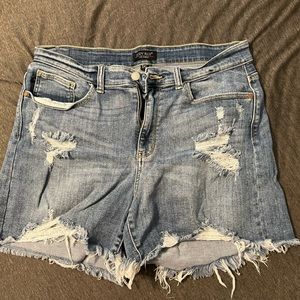 Judy Blue 1XL shorts